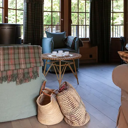 Take It Slowly Chata Gedinne